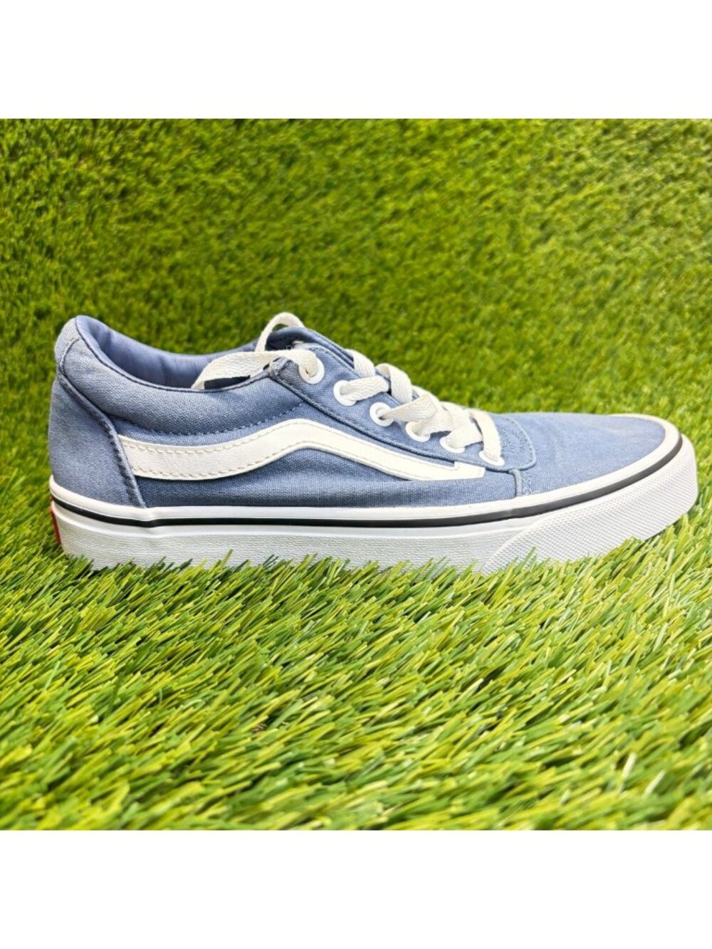 Vans Old Skool Womens Size 7 Dusty Blue Gum Athletic Skateboard Shoes Sneakers